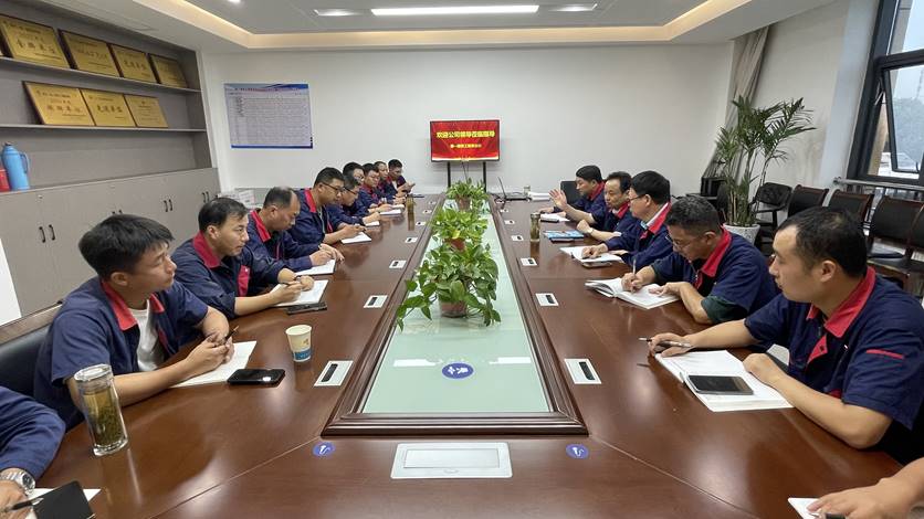 公司紀委書記到第一建筑工程事業部開展三送服務到基層活動 公司紀委書記到第一建筑工程事業部開展三送服務到基層活動